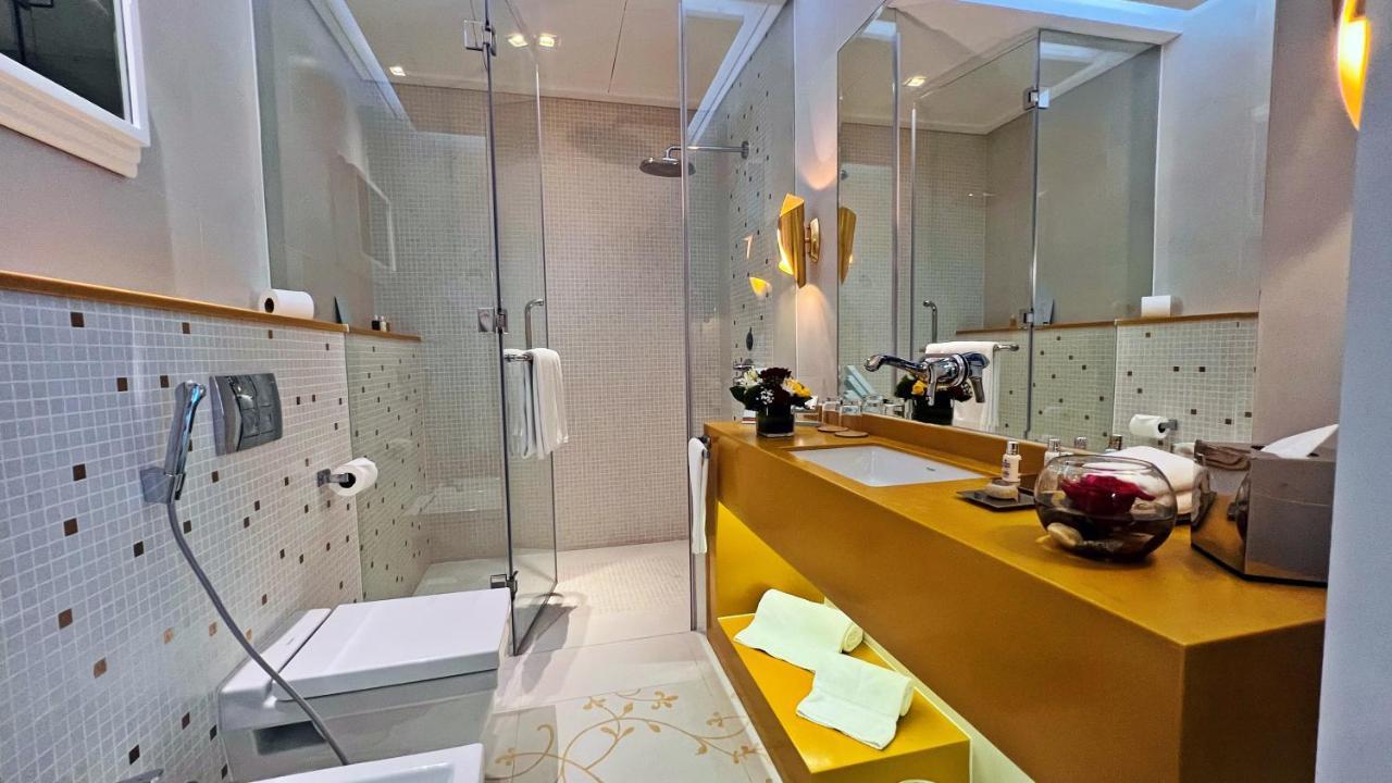 The Domain Bahrain Hotel And Spa - Adults Friendly 16 Years Plus Manama Exterior foto Bathroom